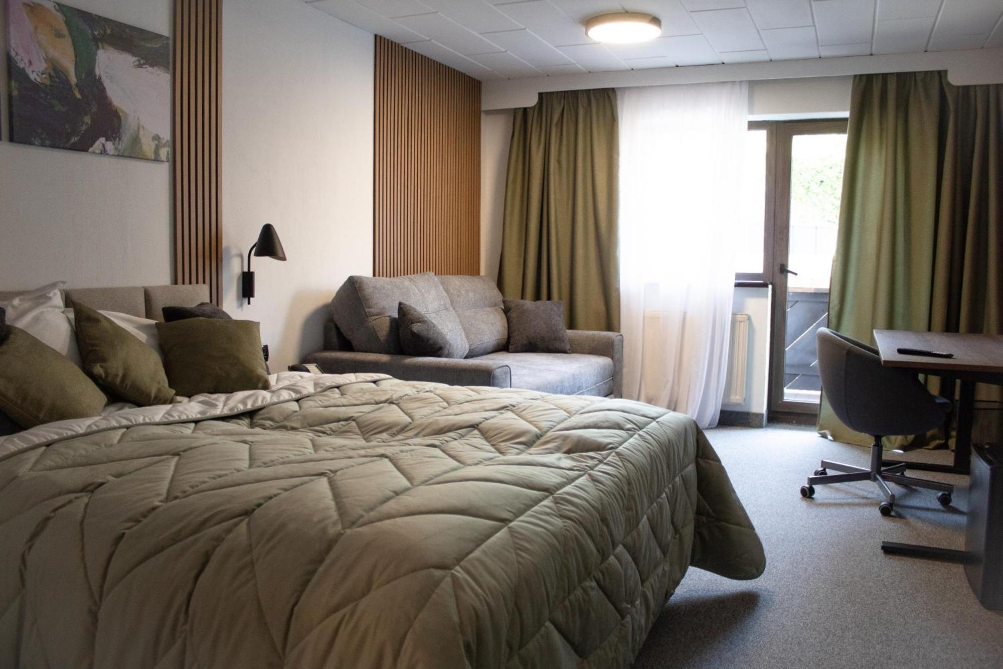 Mountains Hotel Seefeld in Tirol Room photo